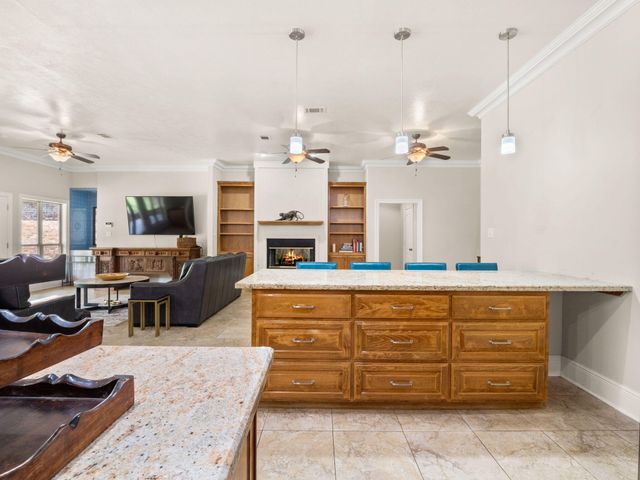 160 Fullerton Ext,, Leesville, LA 71446