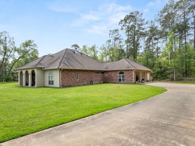 160 Fullerton Ext,, Leesville, LA 71446