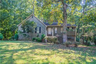 440 Julie Anne Way, Woodstock, GA 30188