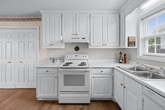 2533 Morning Glory Place, Lawrenceville, GA 30044