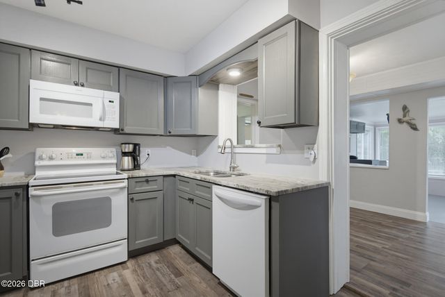 115 Gay Gayle Terrace, Daytona Beach, FL 32118