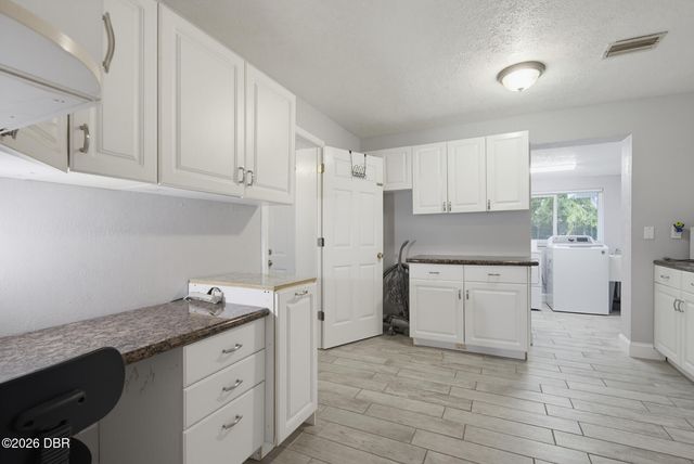 115 Gay Gayle Terrace, Daytona Beach, FL 32118