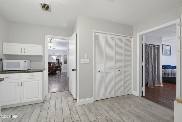 115 Gay Gayle Terrace, Daytona Beach, FL 32118