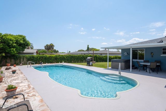115 Gay Gayle Terrace, Daytona Beach, FL 32118