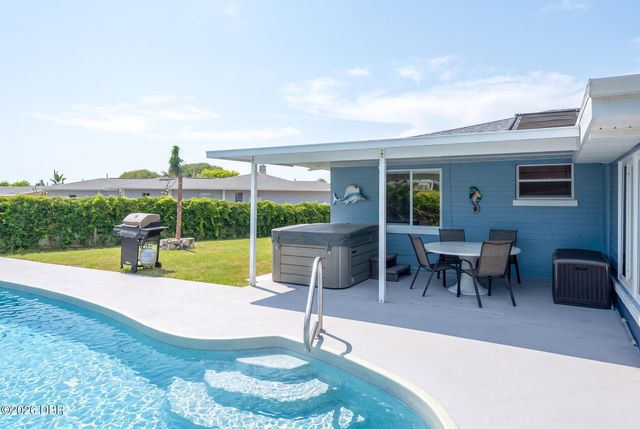 115 Gay Gayle Terrace, Daytona Beach, FL 32118