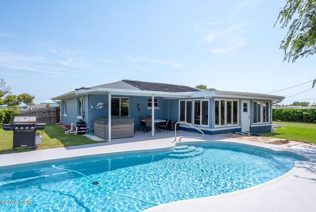 115 Gay Gayle Terrace, Daytona Beach, FL 32118