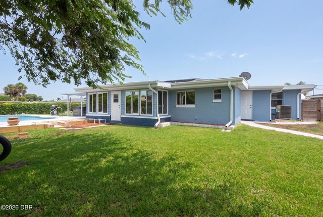 115 Gay Gayle Terrace, Daytona Beach, FL 32118