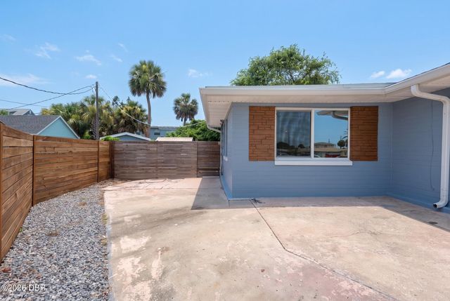 115 Gay Gayle Terrace, Daytona Beach, FL 32118