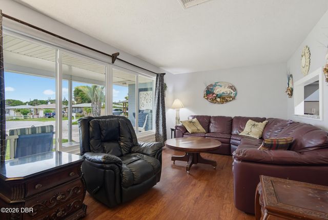 115 Gay Gayle Terrace, Daytona Beach, FL 32118