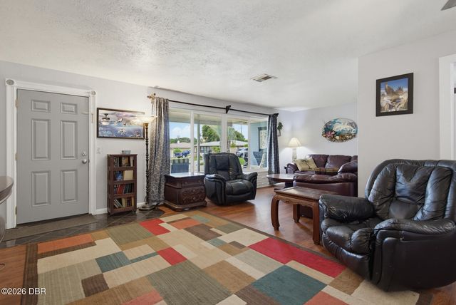 115 Gay Gayle Terrace, Daytona Beach, FL 32118