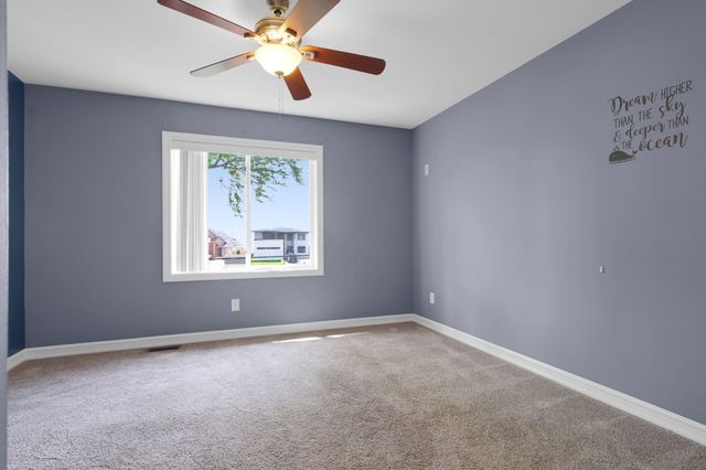 48484 Jefferson Avenue, New Baltimore, MI 48047