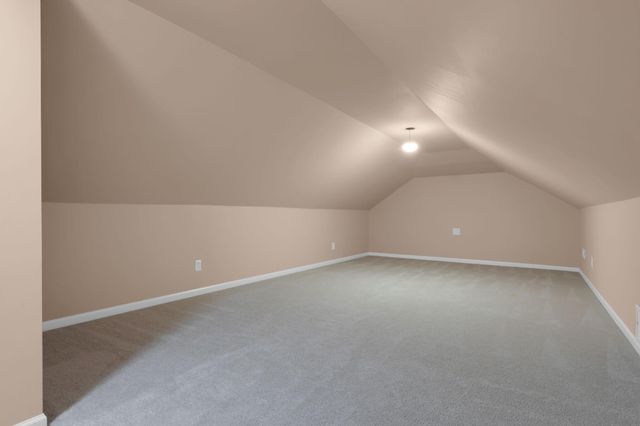 48484 Jefferson Avenue, New Baltimore, MI 48047