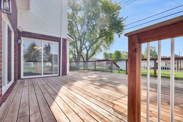 48484 Jefferson Avenue, New Baltimore, MI 48047
