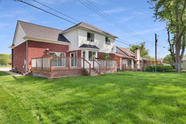 48484 Jefferson Avenue, New Baltimore, MI 48047