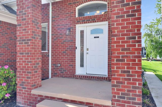 48484 Jefferson Avenue, New Baltimore, MI 48047