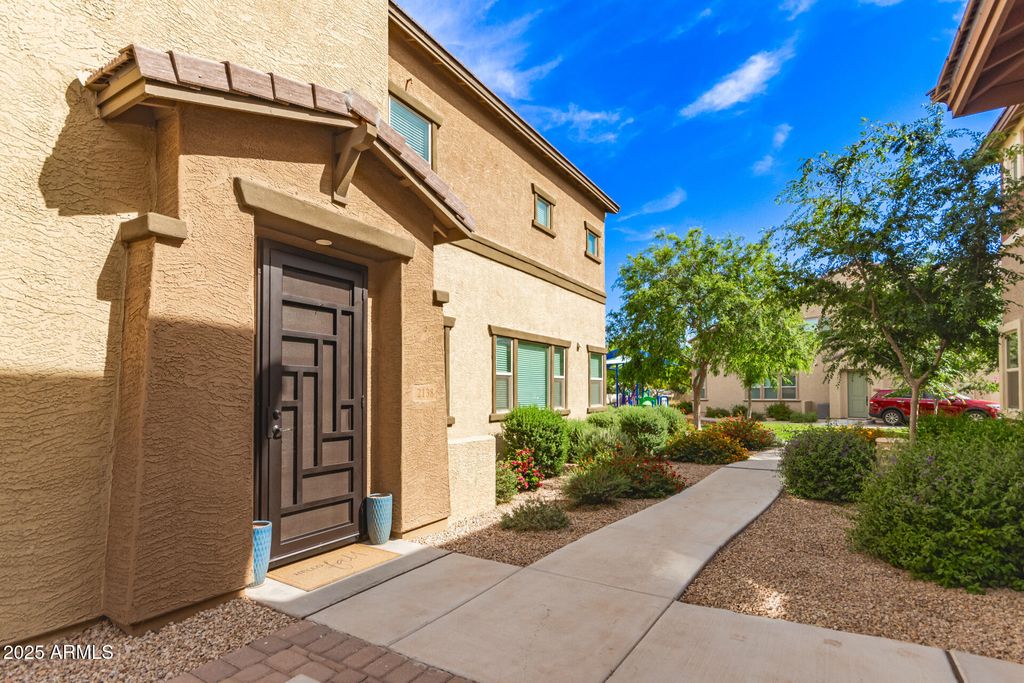 14870 W ENCANTO Boulevard 2138, Goodyear, AZ 85395 — exterior