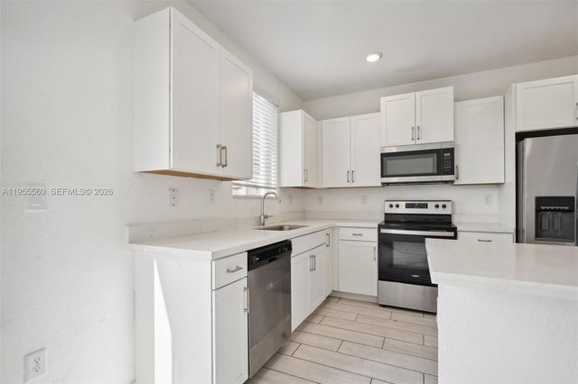 1006 SE 23rd Avenue, Homestead, FL 33035