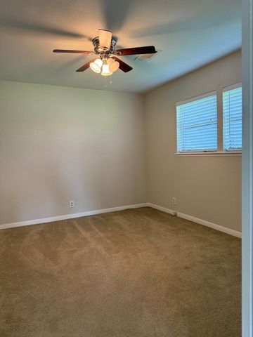 8615 Washington Boulevard, Beaumont, TX 77707
