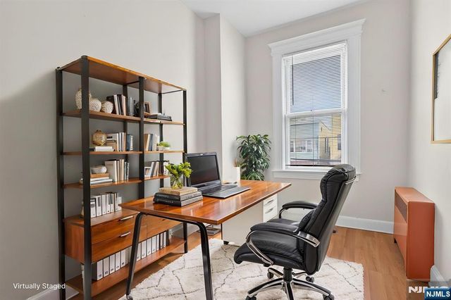 176 Boyd Avenue, Jersey City, NJ 07304