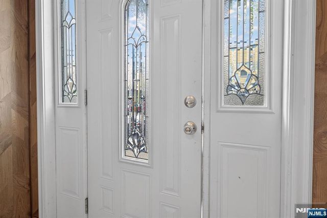 176 Boyd Avenue, Jersey City, NJ 07304