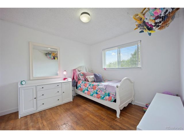 7118 Metropolitan St, Colorado Springs, CO 80911