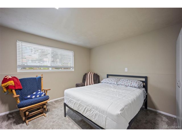 7118 Metropolitan St, Colorado Springs, CO 80911