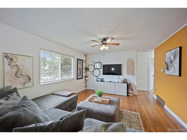 7118 Metropolitan St, Colorado Springs, CO 80911