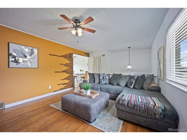 7118 Metropolitan St, Colorado Springs, CO 80911