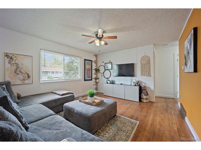 7118 Metropolitan St, Colorado Springs, CO 80911