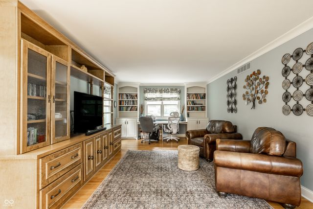 6405 Landborough North Drive, Indianapolis, IN 46220