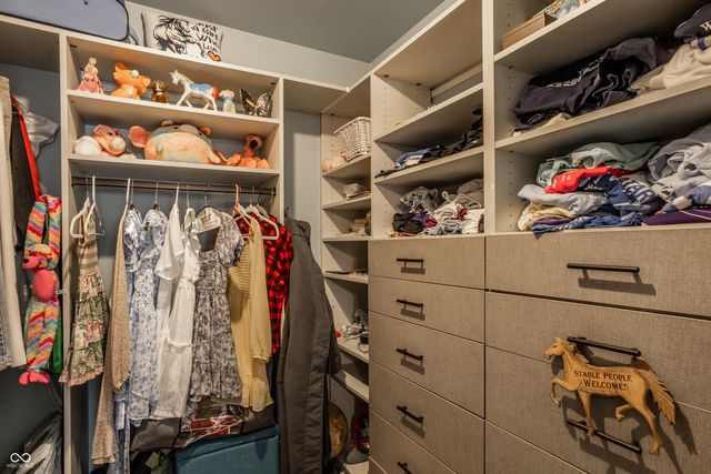 6405 Landborough North Drive, Indianapolis, IN 46220