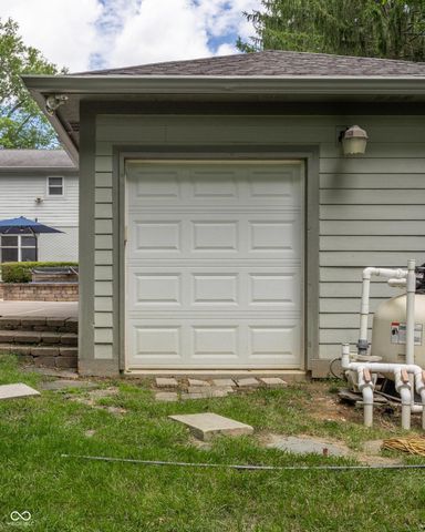 6405 Landborough North Drive, Indianapolis, IN 46220