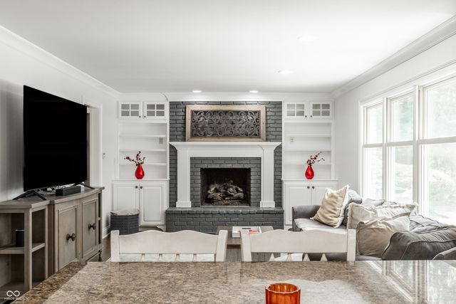 6405 Landborough North Drive, Indianapolis, IN 46220