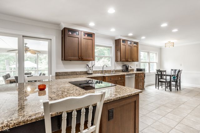 6405 Landborough North Drive, Indianapolis, IN 46220