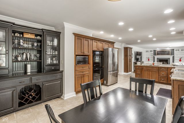 6405 Landborough North Drive, Indianapolis, IN 46220