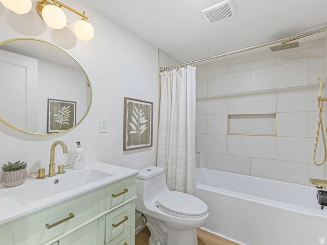 2068 W 5950 S, Roy, UT 84067