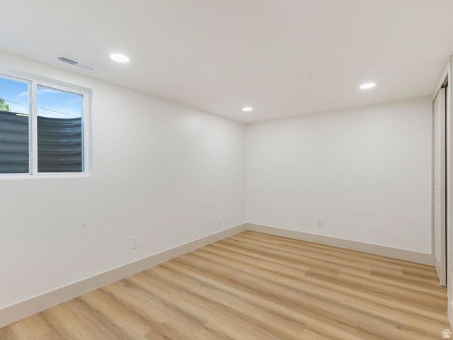 2068 W 5950 S, Roy, UT 84067