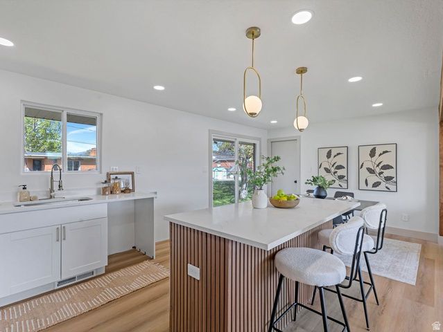 2068 W 5950 S, Roy, UT 84067