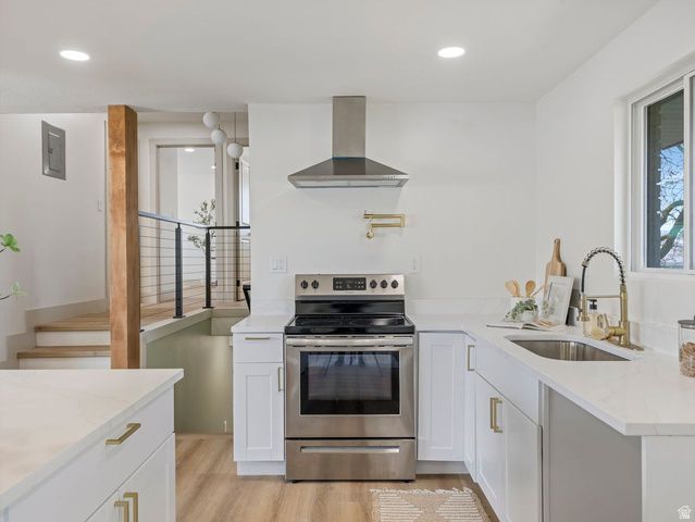 2068 W 5950 S, Roy, UT 84067