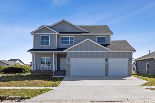 8471 61st Street S, Horace, ND 58047