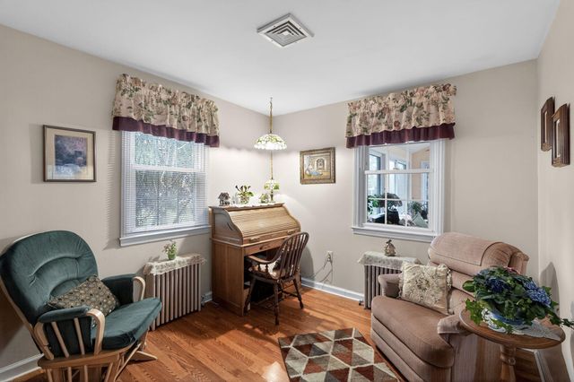 8 LUKENS ST, Feasterville Trevose, PA 19053