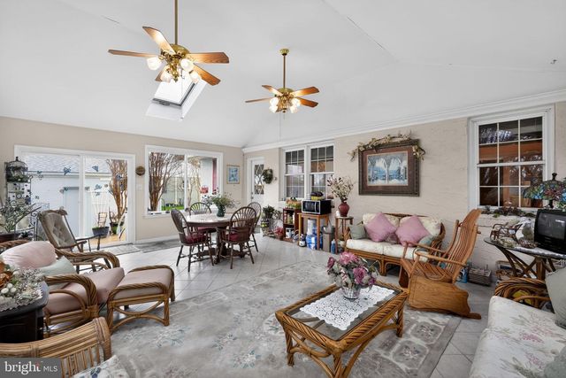 8 LUKENS ST, Feasterville Trevose, PA 19053