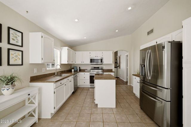 4052 E WILDCAT Drive, Cave Creek, AZ 85331