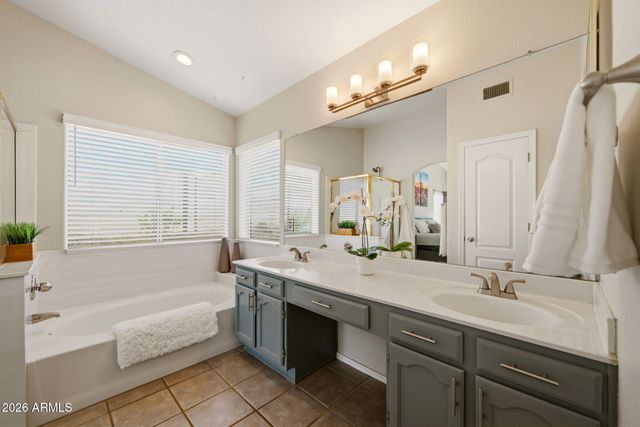 4052 E WILDCAT Drive, Cave Creek, AZ 85331