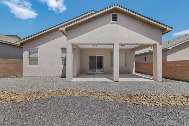 4276 CROWNED EAGLE Loop NE, Rio Rancho, NM 87144
