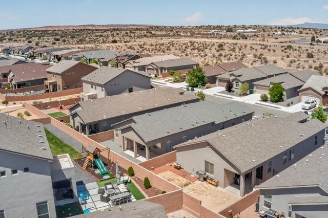 4276 CROWNED EAGLE Loop NE, Rio Rancho, NM 87144