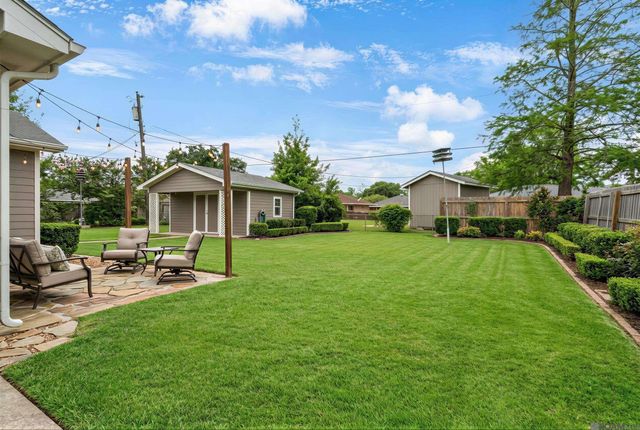 8343 Greenmoss Dr, Baton Rouge, LA 70806