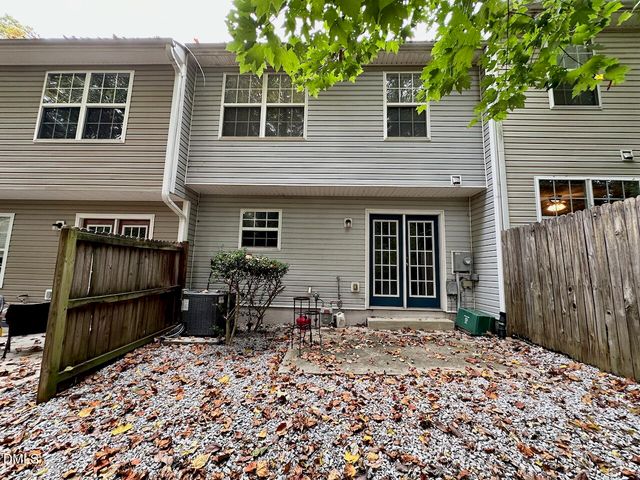 306 Black Bird Court, Cary, NC 27511