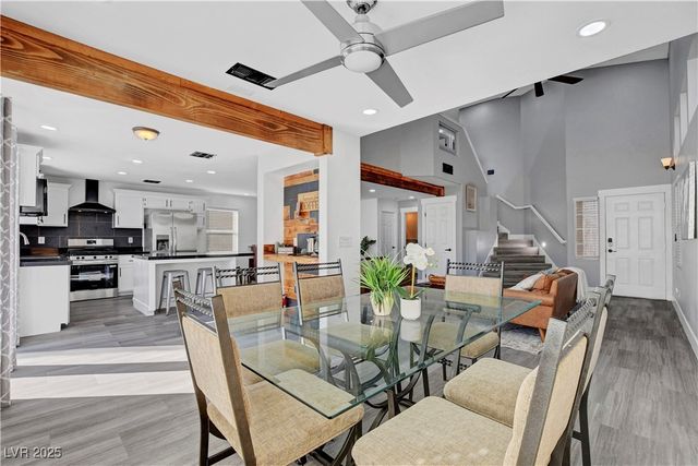 9931 Sparrow Ridge Avenue, Las Vegas, NV 89117