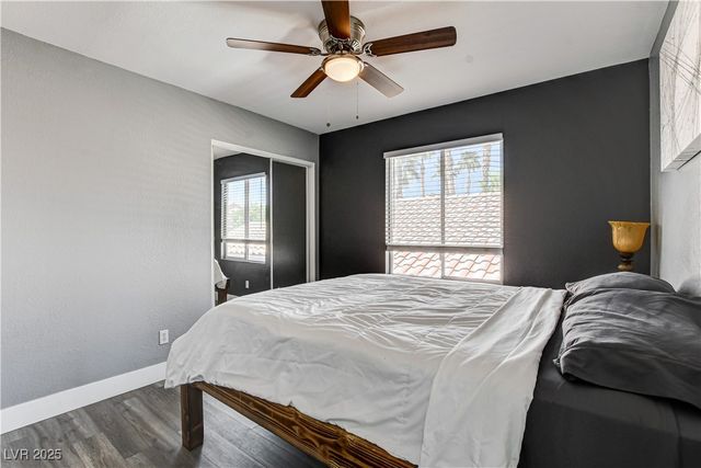 9931 Sparrow Ridge Avenue, Las Vegas, NV 89117